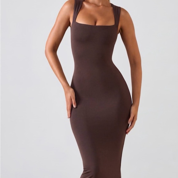 Oh Polly Ainslee - Picture 3 of 4